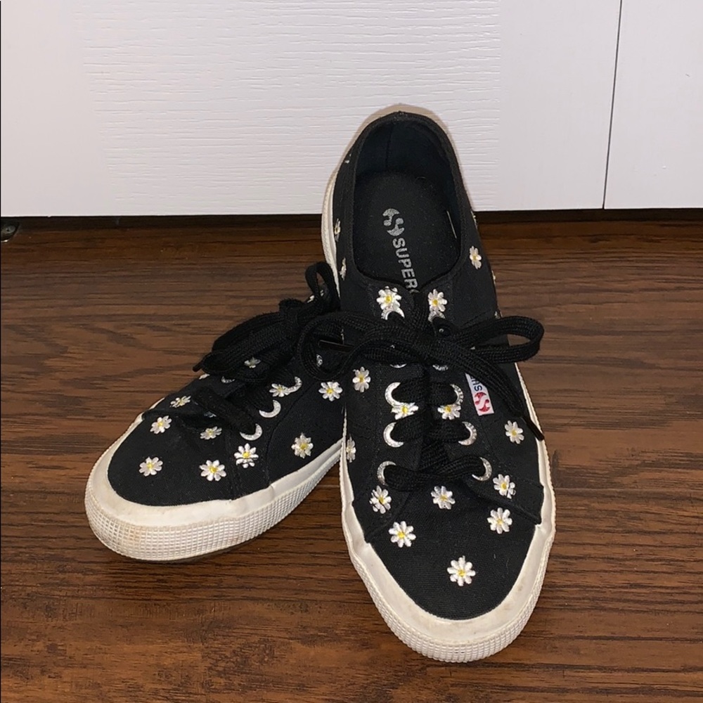 Superga Daisy Sneakers